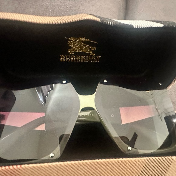 Burberry Black and Gold Sunglasses - Picture 1 of 3